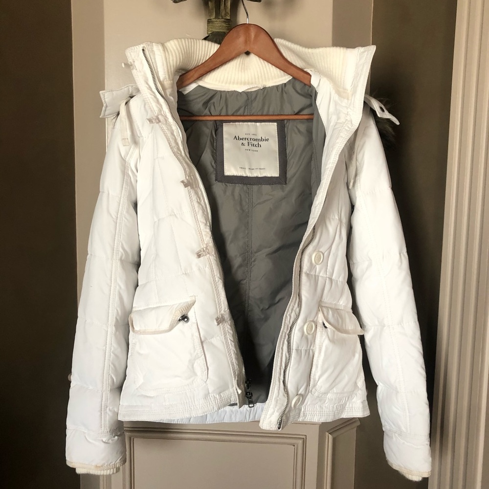 Coat - Picture 2 of 4